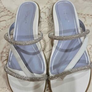 Vionic Women's Sandals in White with Glitzy Straps 8.5M